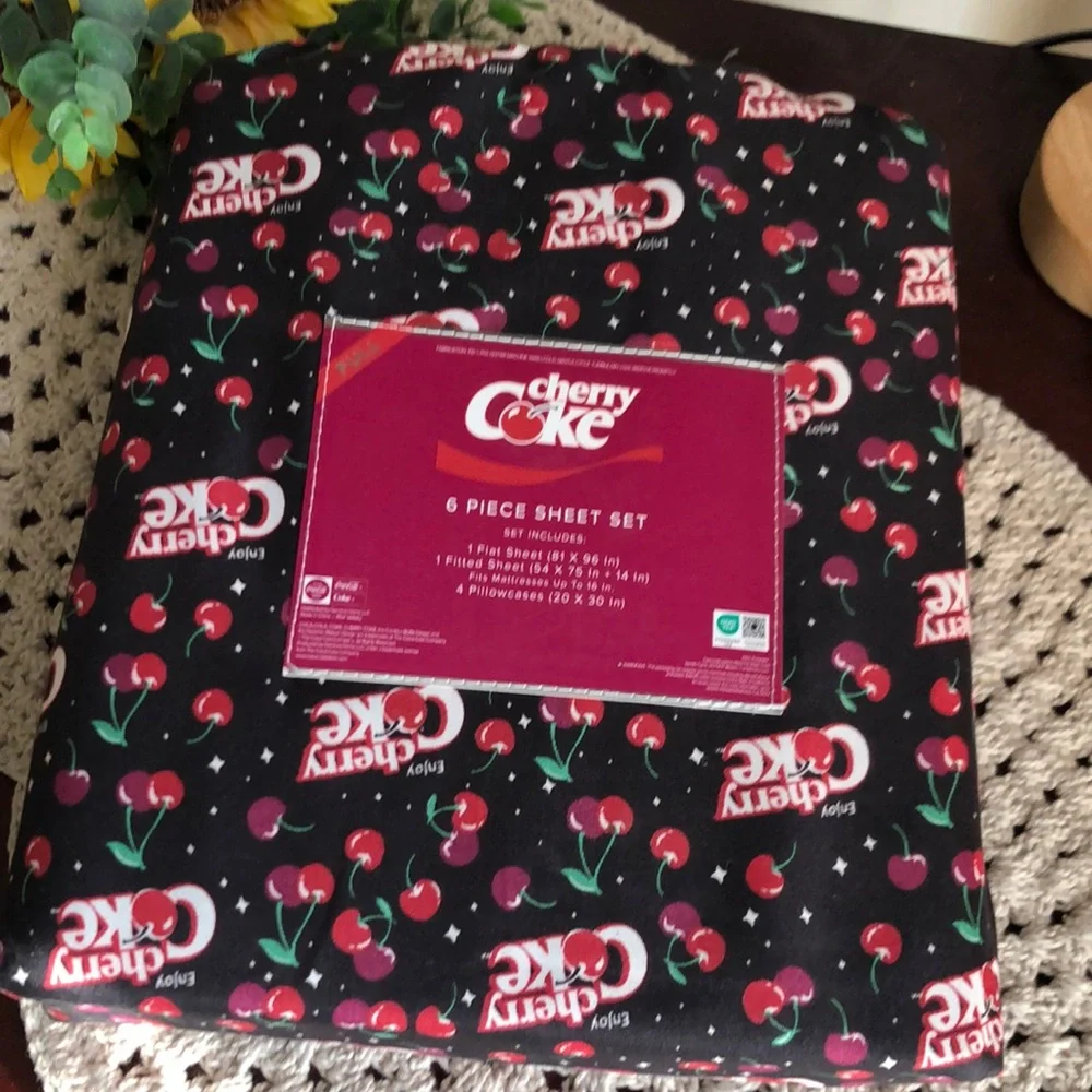 Cherry Coke FULL Sheet Set